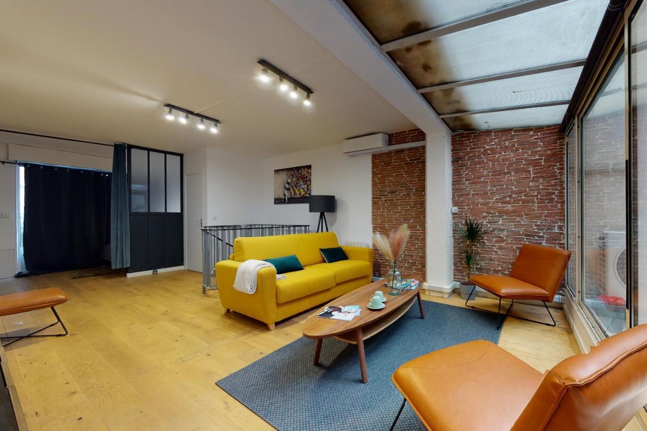 Superbe Loft Avec Patio - Tour Eiffel Apartment Paris Bagian luar foto