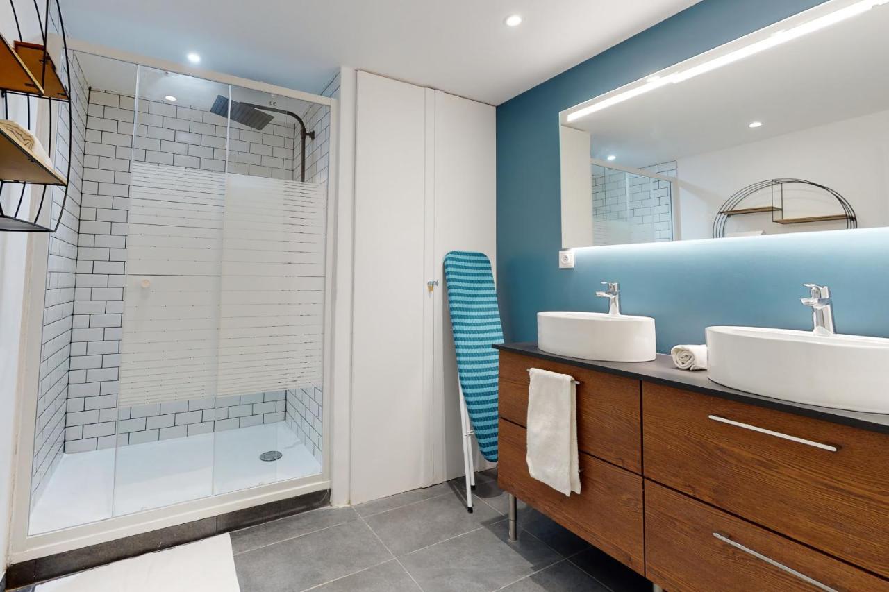 Superbe Loft Avec Patio - Tour Eiffel Apartment Paris Bagian luar foto
